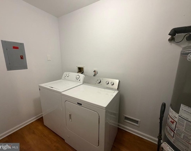 16 Iroquois Drive - Photo Thumbnail 13