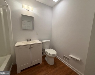 16 Iroquois Drive - Photo Thumbnail 10