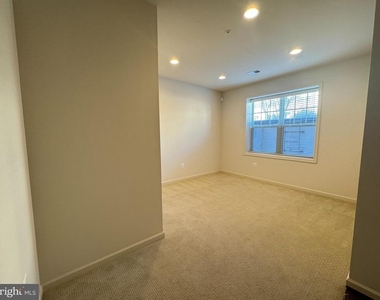 13948 Estuary Drive - Photo Thumbnail 17