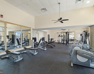 414 Water Street - Photo Thumbnail 30