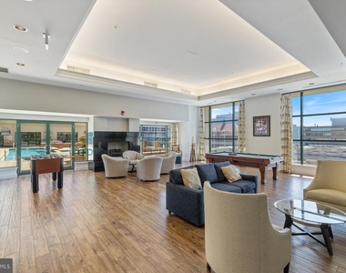 414 Water Street - Photo Thumbnail 34