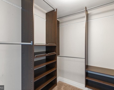 414 Water Street - Photo Thumbnail 16
