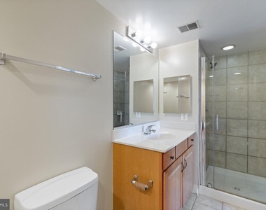 414 Water Street - Photo Thumbnail 19