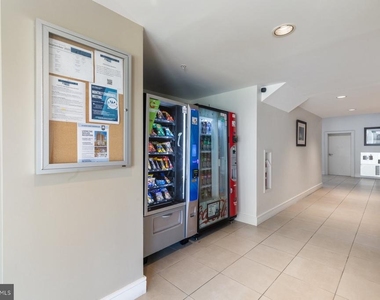 414 Water Street - Photo Thumbnail 31