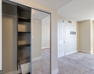 414 Water Street - Photo Thumbnail 17