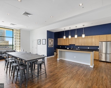414 Water Street - Photo Thumbnail 32