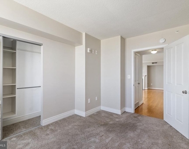414 Water Street - Photo Thumbnail 21