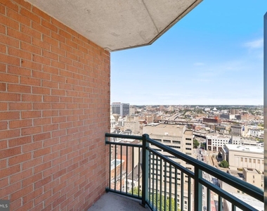 414 Water Street - Photo Thumbnail 10