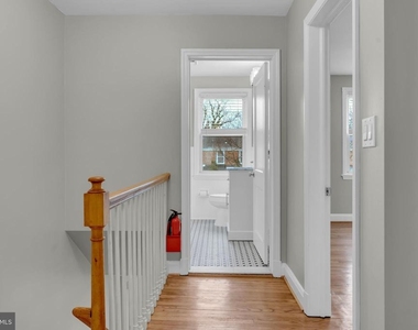 5520 Sagra Road - Photo Thumbnail 14