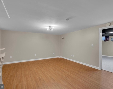 5520 Sagra Road - Photo Thumbnail 27