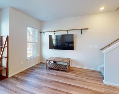 3485 Cormorant Drive - Photo Thumbnail 12