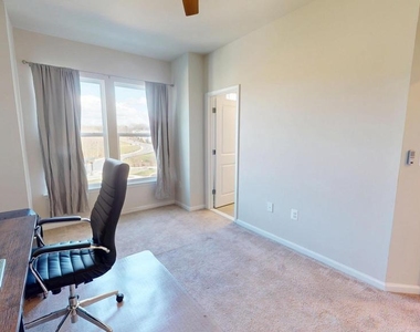 3485 Cormorant Drive - Photo Thumbnail 22