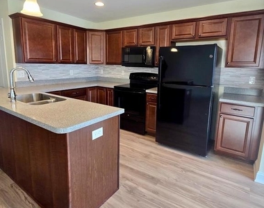 23613 Linkside Drive - Photo Thumbnail 3