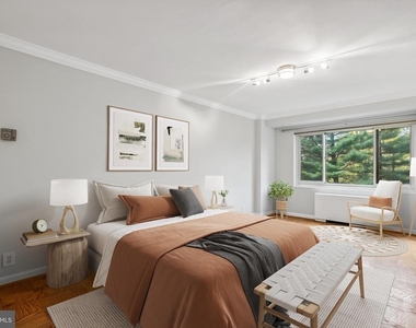 4201 Cathedral Avenue Nw - Photo Thumbnail 17
