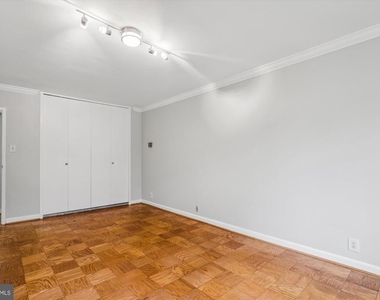 4201 Cathedral Avenue Nw - Photo Thumbnail 19