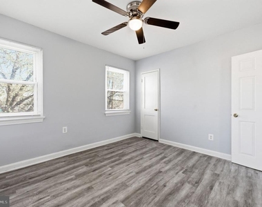 4029 Grant Street Ne - Photo Thumbnail 19