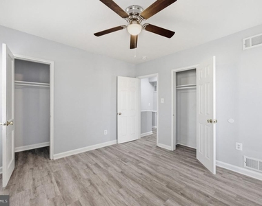 4029 Grant Street Ne - Photo Thumbnail 20