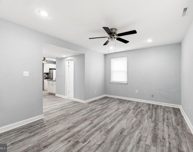 4029 Grant Street Ne - Photo Thumbnail 5