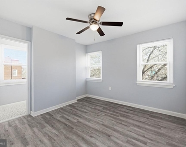 4029 Grant Street Ne - Photo Thumbnail 18