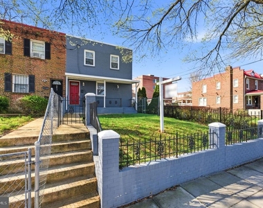 4029 Grant Street Ne - Photo Thumbnail 1