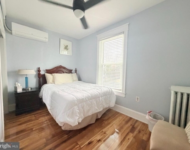 3119 South Dakota Avenue Ne - Photo Thumbnail 5