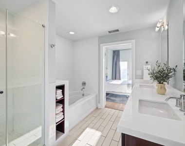 603 Davis St - Photo Thumbnail 25