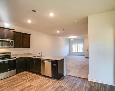 19024 Quiet Range Dr - Photo Thumbnail 10