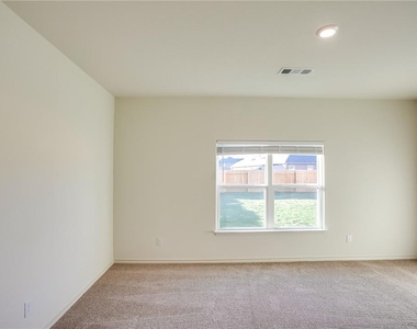 19024 Quiet Range Dr - Photo Thumbnail 14