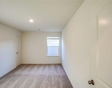 19024 Quiet Range Dr - Photo Thumbnail 21
