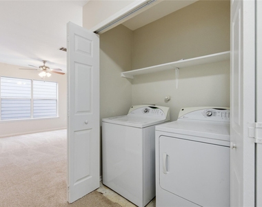 10316 Garbacz Dr - Photo Thumbnail 20