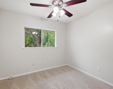 10316 Garbacz Dr - Photo Thumbnail 16