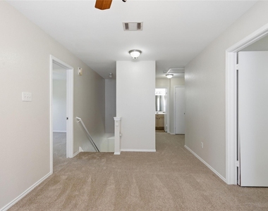 10316 Garbacz Dr - Photo Thumbnail 11