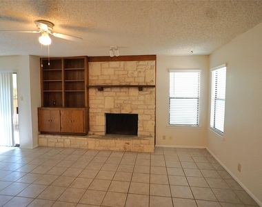 8418 Fathom Cir - Photo Thumbnail 7