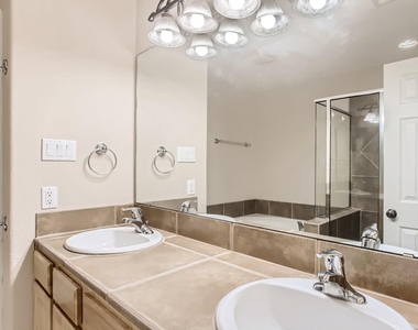 3032 Douglas Fir Dr - Photo Thumbnail 6
