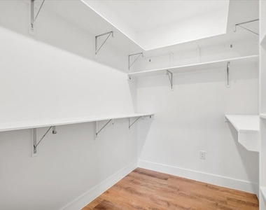 205 N Avenue - Photo Thumbnail 19