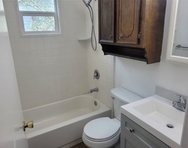 205 2nd Ave - Photo Thumbnail 11
