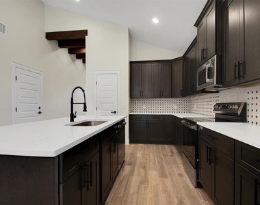 151 Kawainui Ln - Photo Thumbnail 6