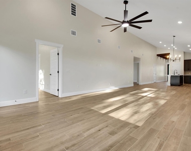 151 Kawainui Ln - Photo Thumbnail 5