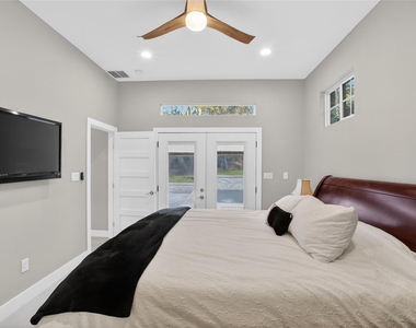 3627 Stoneridge Rd - Photo Thumbnail 26
