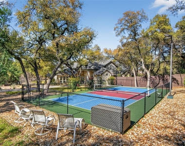 3627 Stoneridge Rd - Photo Thumbnail 1