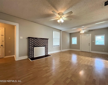 5324 Fremont Street - Photo Thumbnail 4