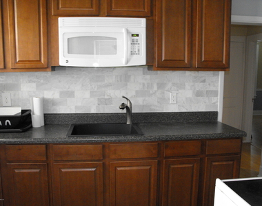 5324 Fremont Street - Photo Thumbnail 8