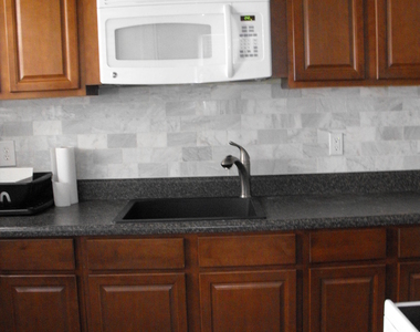 5324 Fremont Street - Photo Thumbnail 7