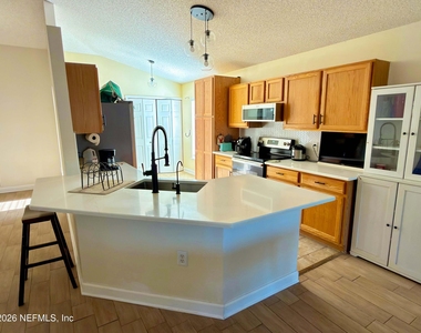 3411 Glenn Hollow Court - Photo Thumbnail 12