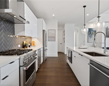 788 W Marietta Street Nw - Photo Thumbnail 23