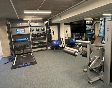 788 W Marietta Street Nw - Photo Thumbnail 78