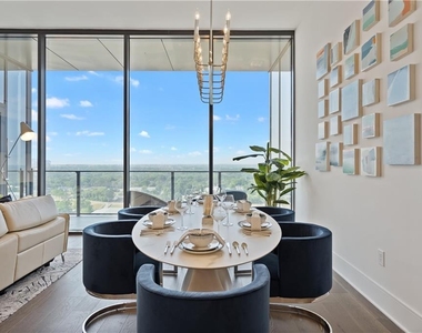 788 W Marietta Street Nw - Photo Thumbnail 4