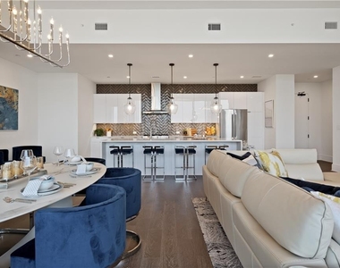 788 W Marietta Street Nw - Photo Thumbnail 10