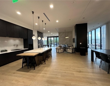 788 W Marietta Street Nw - Photo Thumbnail 72