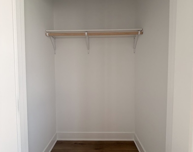 1320 S Ashland Avenue - Photo Thumbnail 9